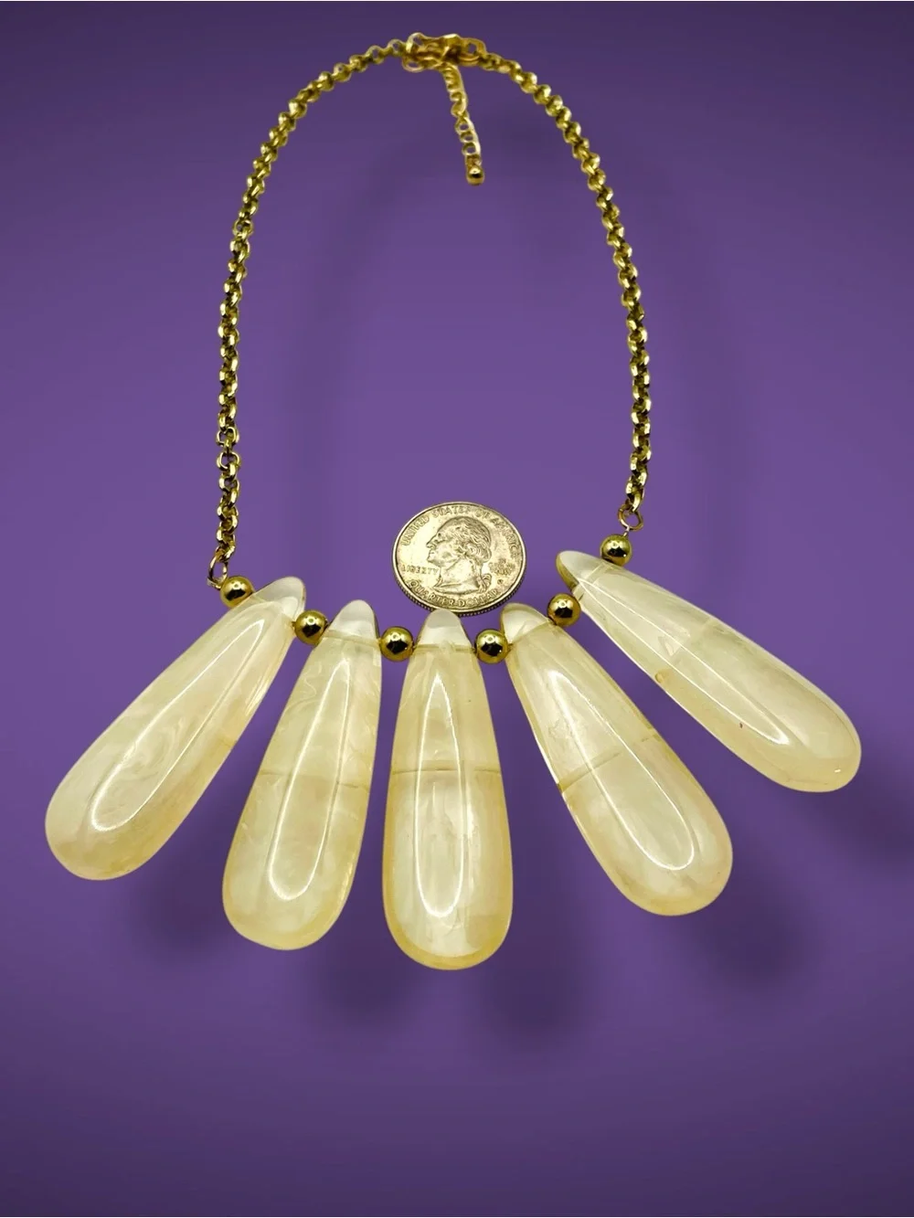 Vintage Lucite Teardrop Statement Bib Necklace Gold Tone Chain Estate Piece